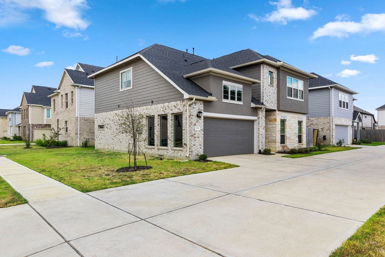 31130 Mahogany Fir Trl - Photo 2 of 30