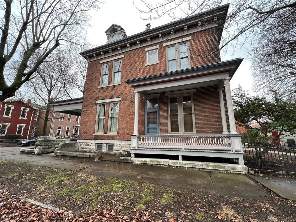 448 E 6th St - Photo 2 of 50