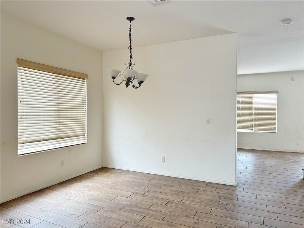 634 Backbone Mountain Dr - Photo 2 of 25