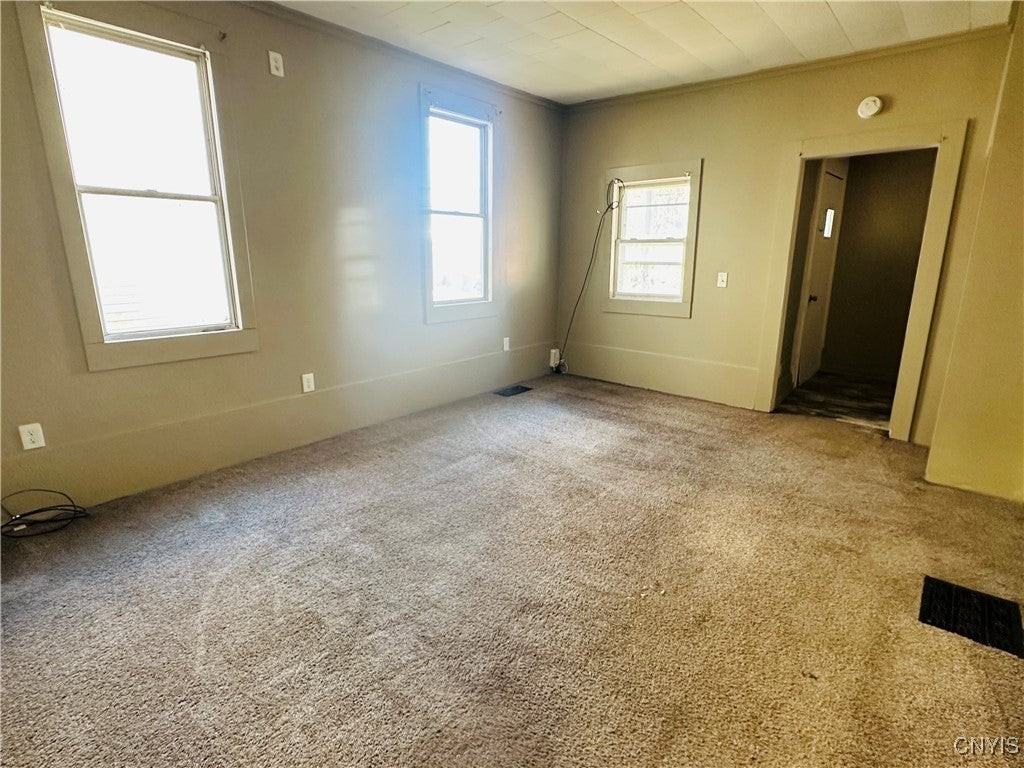 211 S 2nd St - Photo 7 of 14