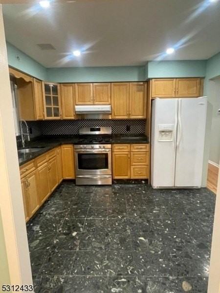 727 Adams Ave - Photo 3 of 6