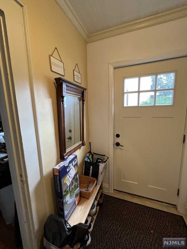 279 Feronia Way Unit 1 - Photo 2 of 23