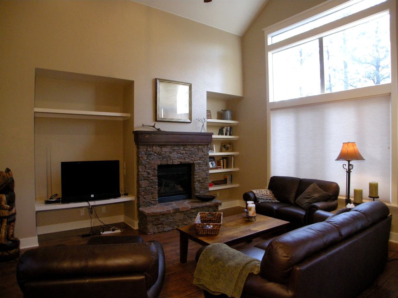 5087 S Serpentine Rd - Photo 3 of 18