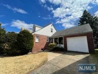 127 Fairmount Ave - Photo 2 of 31