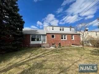 127 Fairmount Ave - Photo 3 of 31