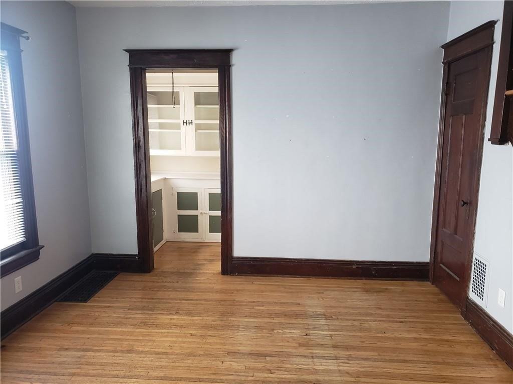 10 Regent St - Photo 5 of 17