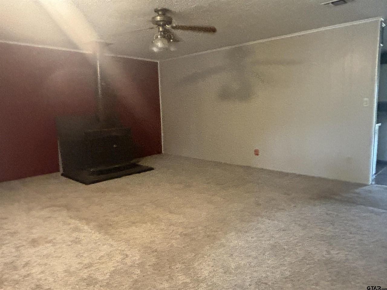 128 County Road 1435 - Photo 4 of 29