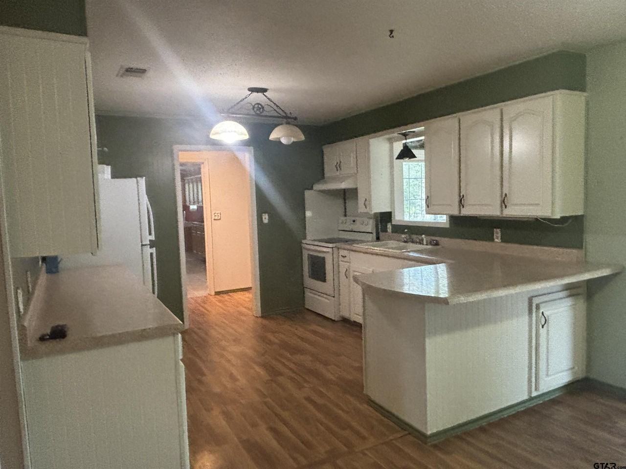 128 County Road 1435 - Photo 5 of 29