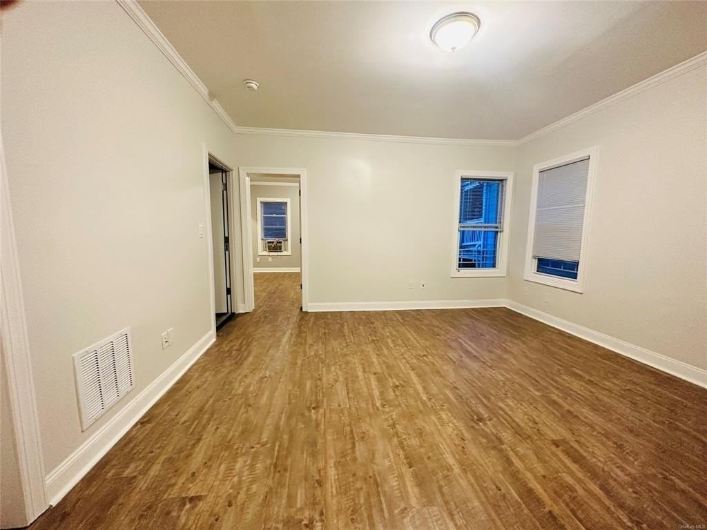 16 Franklin St - Photo 3 of 19