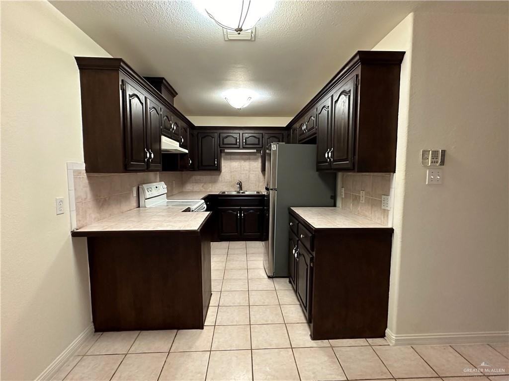 4006 N Inspiration Rd - Photo 3 of 10