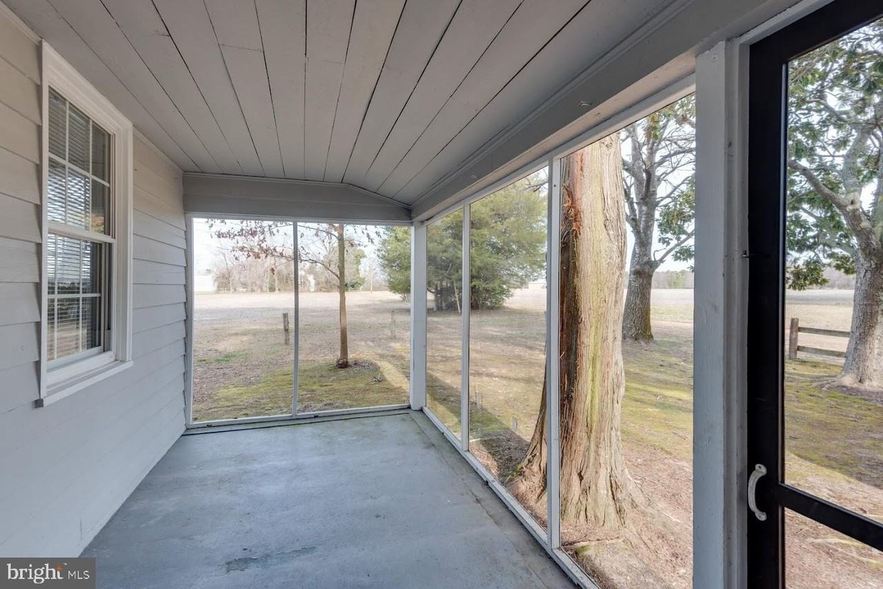 45748 Boothe Rd - Photo 3 of 30