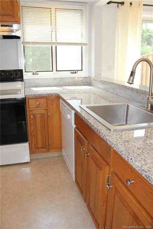 57 Mannions Ln - Photo 4 of 27