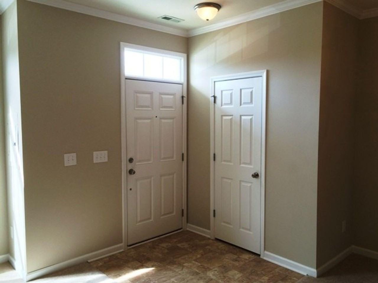 2221 Raven Rd - Photo 5 of 28