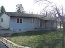 706 S Broadway St - Photo 1 of 1