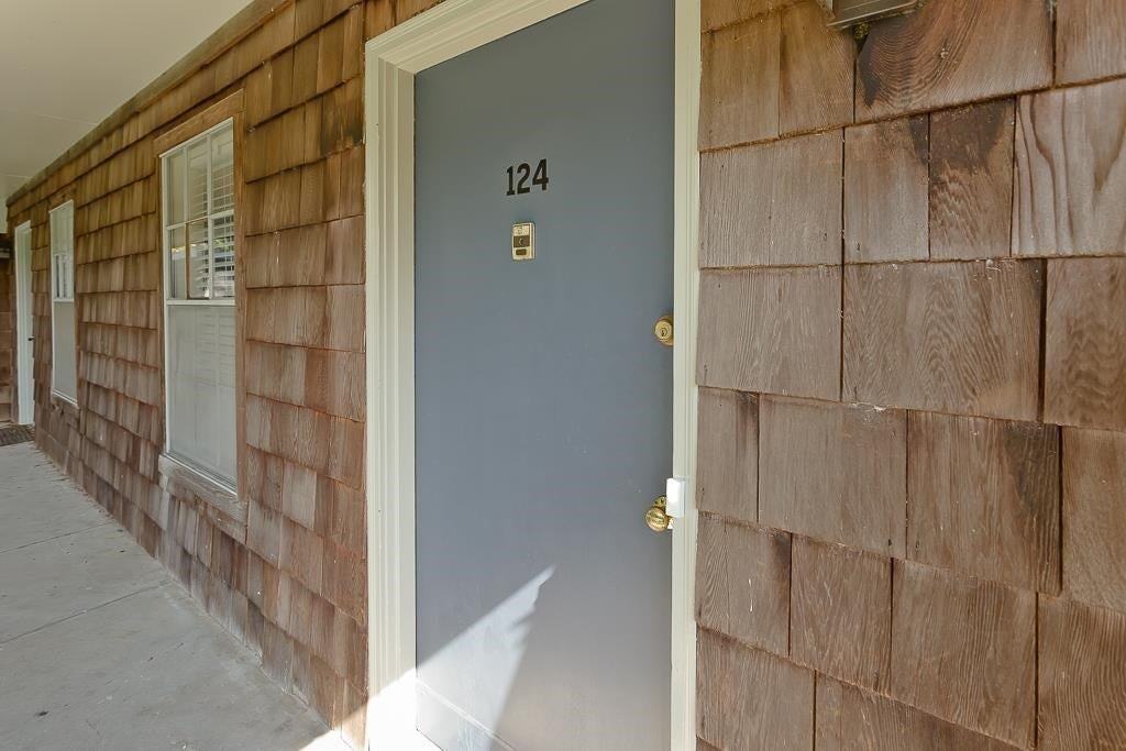 9029 Gaylord Dr - Photo 3 of 22