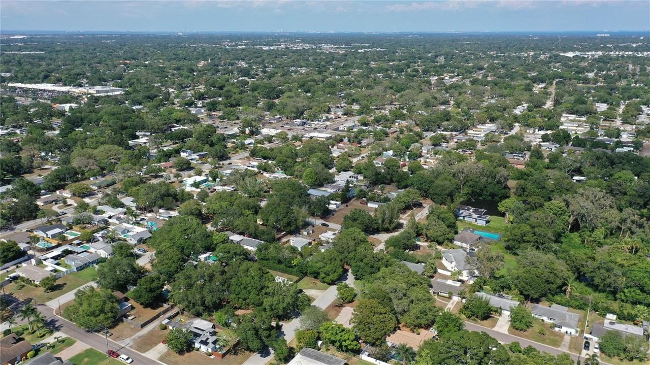 5111 28th Ave N - Photo 2 of 31