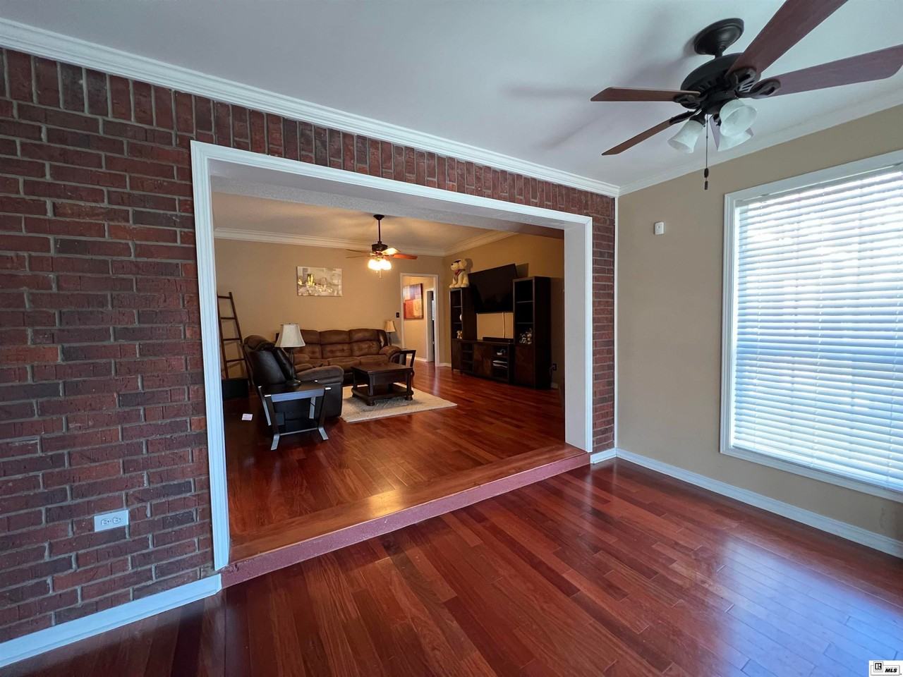 306 Briarcliff Dr - Photo 6 of 18