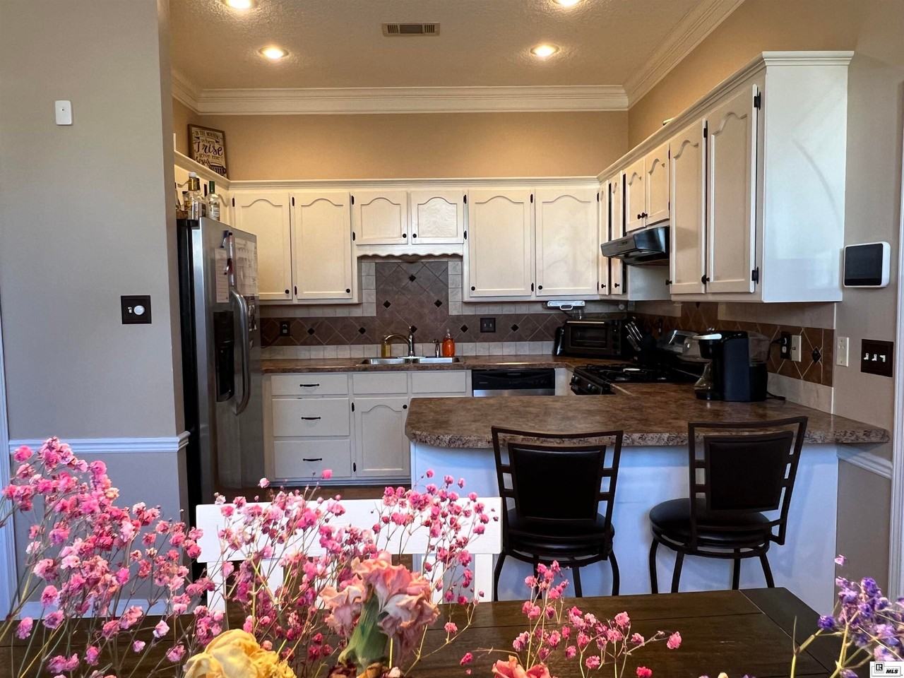 306 Briarcliff Dr - Photo 7 of 18