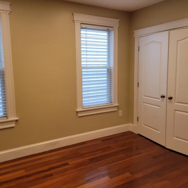 609 E 5th St - Photo 6 of 9