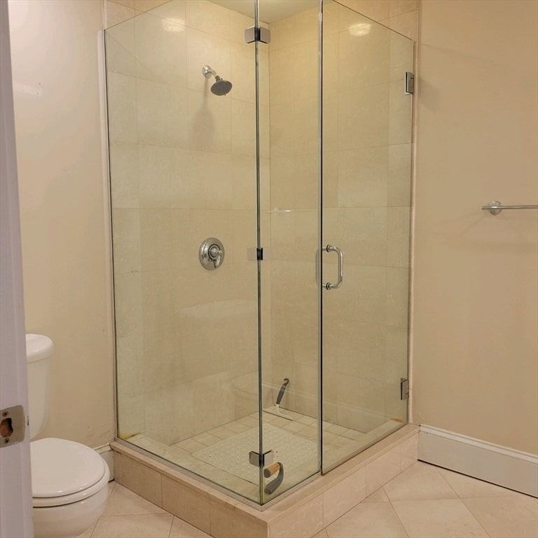 609 E 5th St - Photo 7 of 9