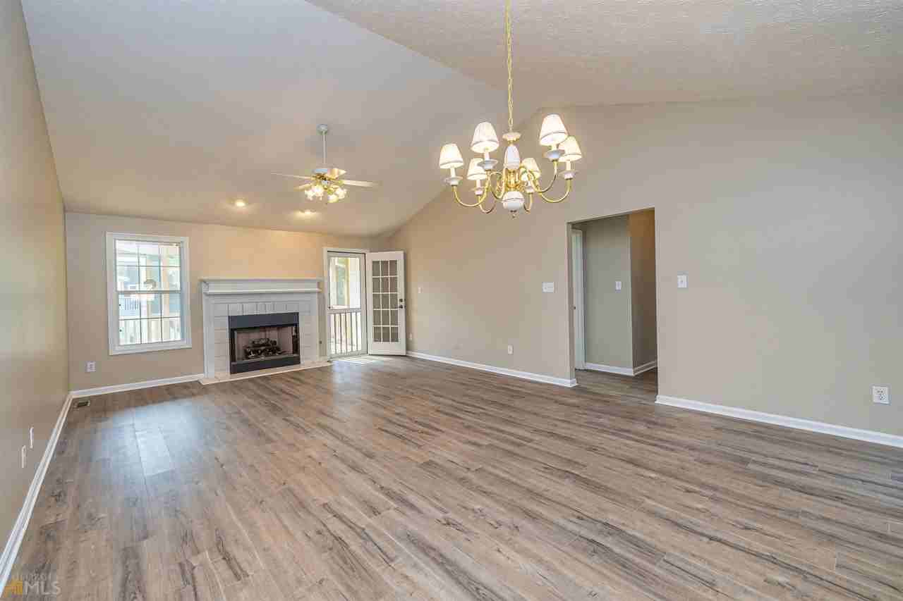 115 Cornwallis Way - Photo 6 of 28