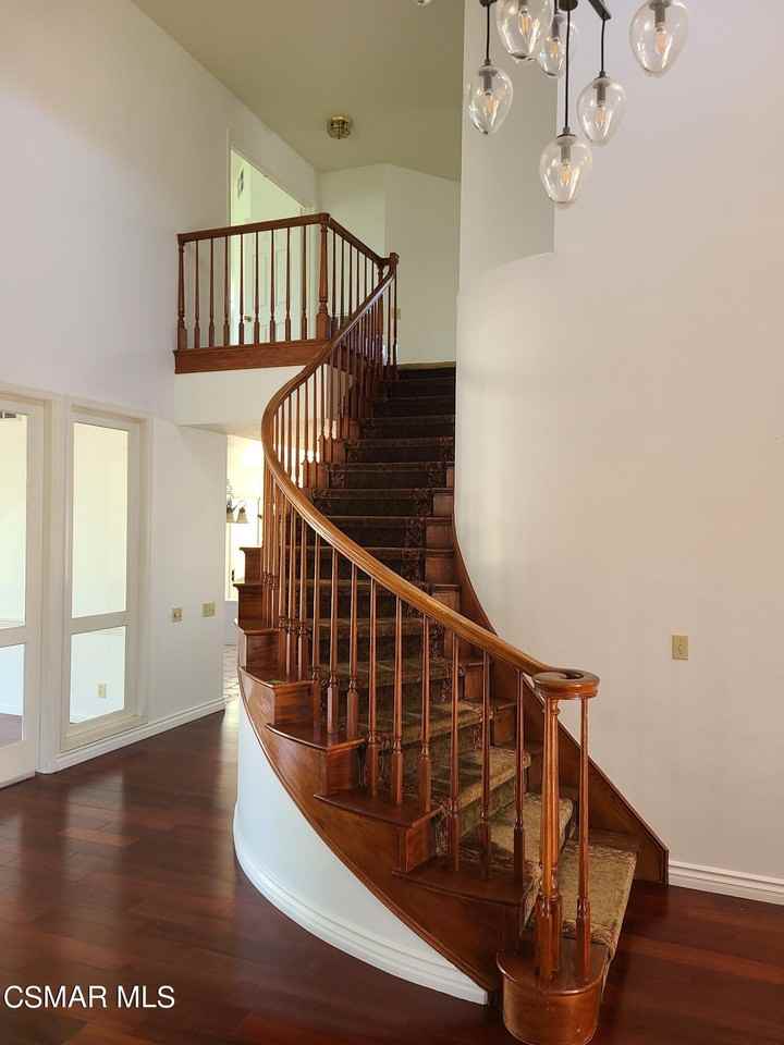 11507 Flowerwood Ct - Photo 3 of 19