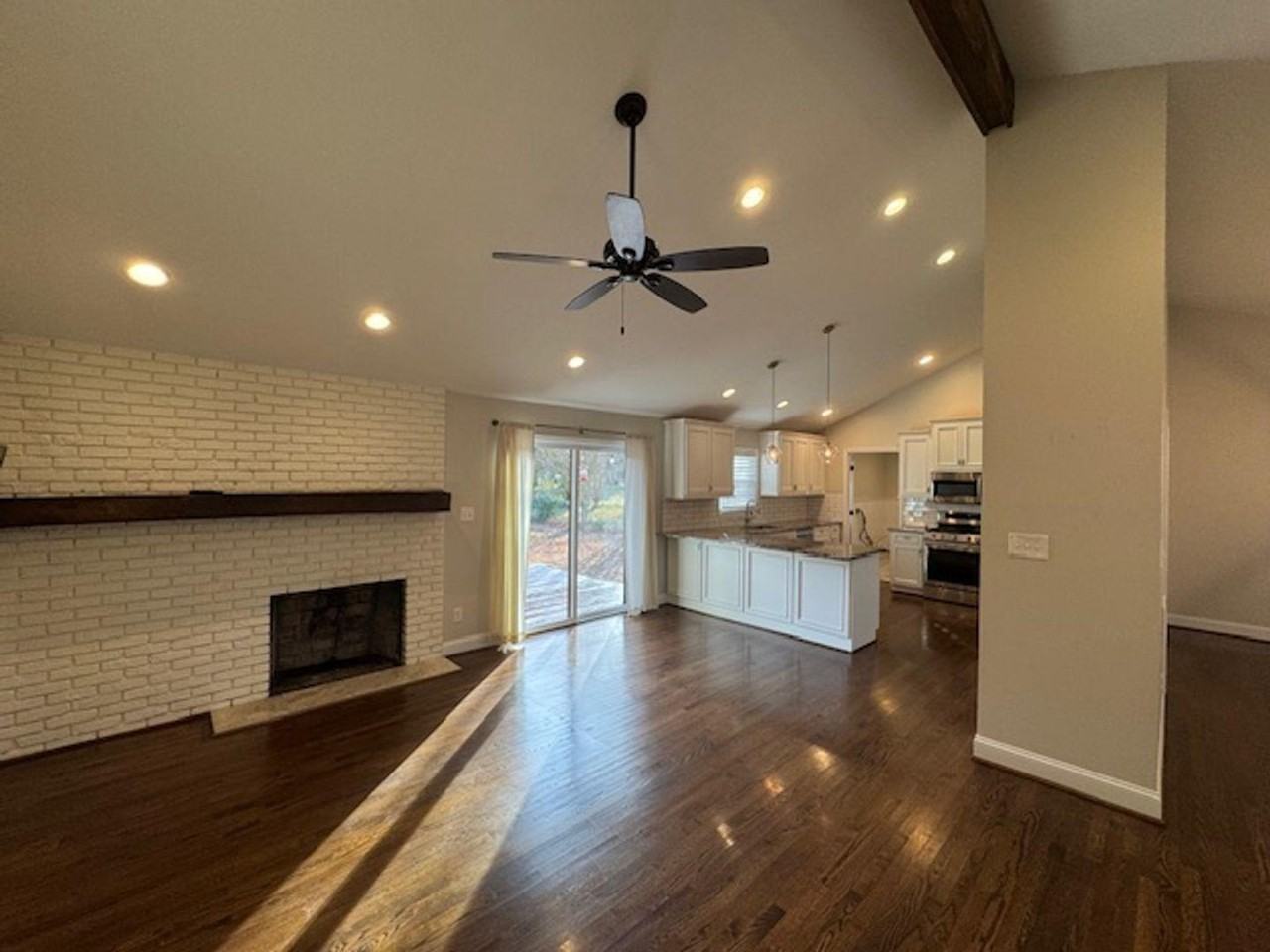 3800 Bland Road - Photo 5 of 30