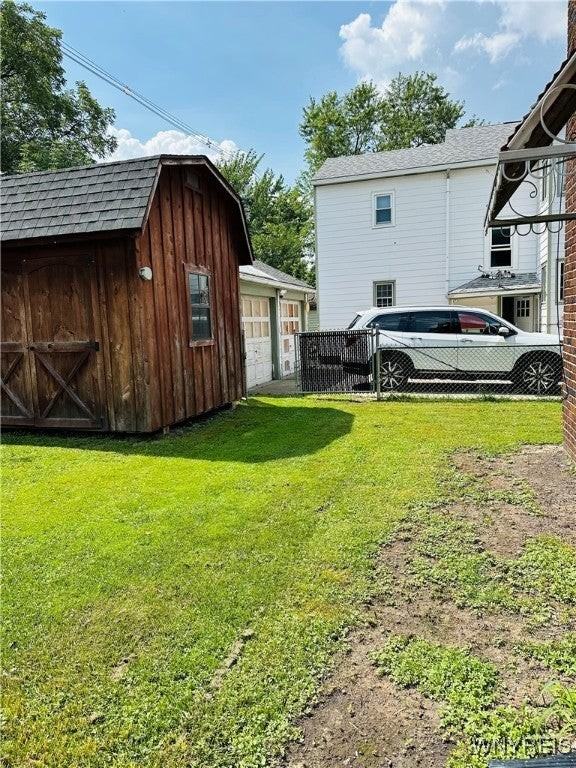 410 Washington Ave - Photo 3 of 29