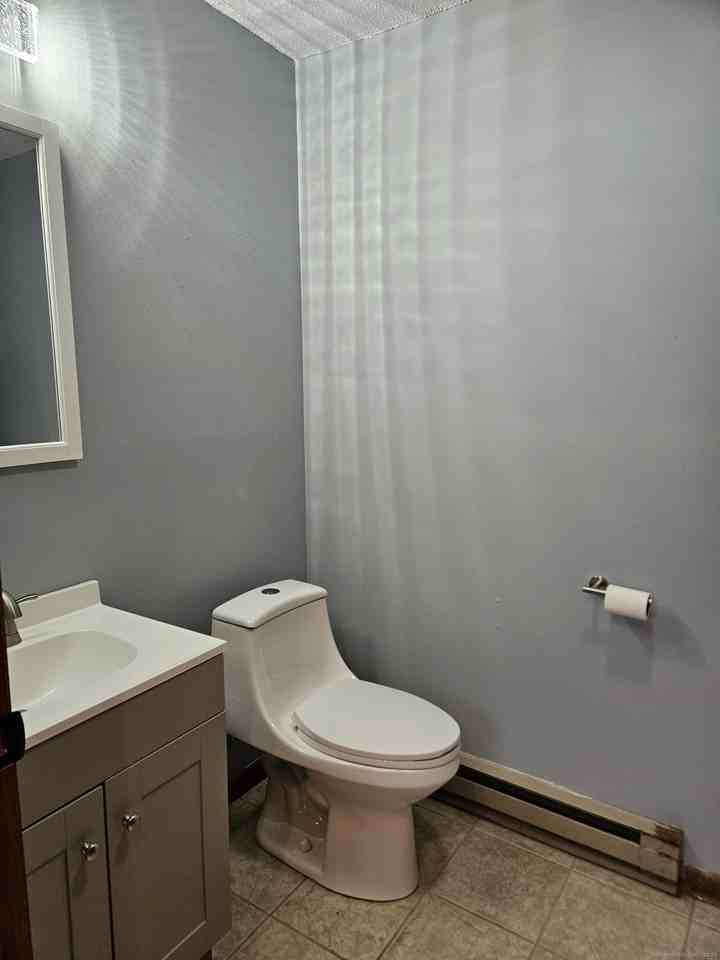 371 Emmett St Apt 87 - Photo 6 of 10