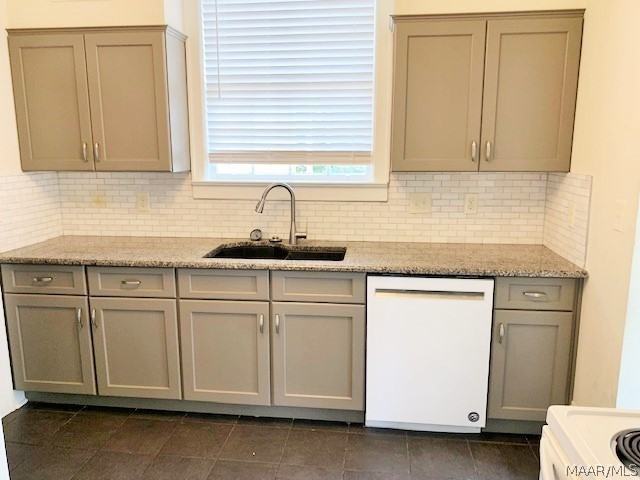 3244 Le Bron Rd - Photo 7 of 28