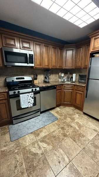 17 Dartmouth Ave - Photo 6 of 15