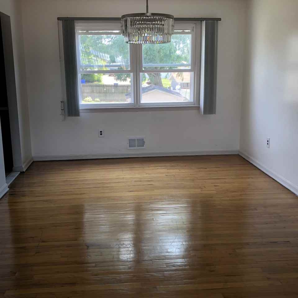 259 Archangela Ave - Photo 2 of 5