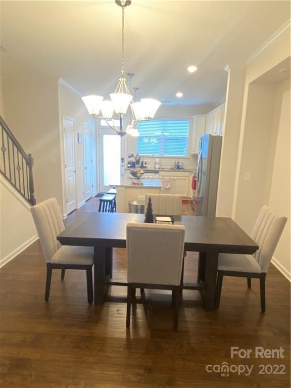 216 Linestowe Dr - Photo 7 of 15