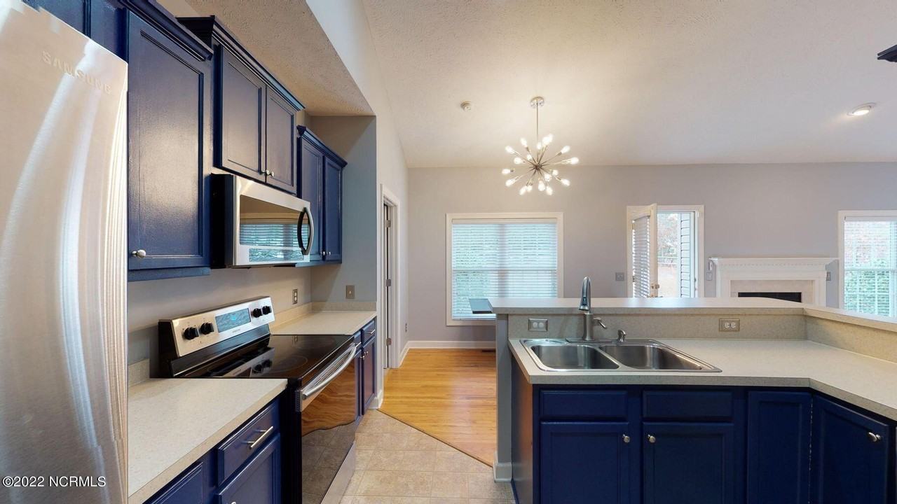 11 Lassiter Ln - Photo 5 of 19