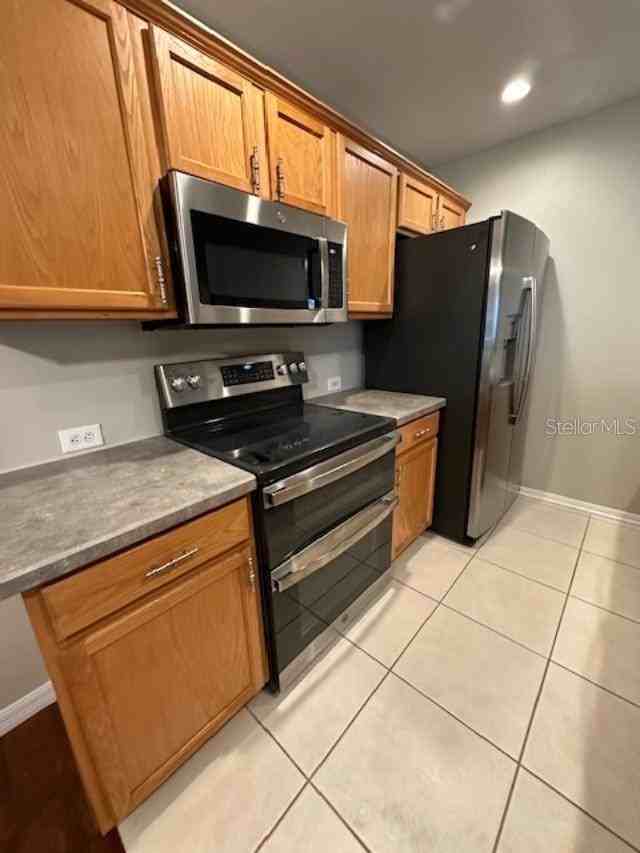 755 Oak Shadows Road - Photo 6 of 15