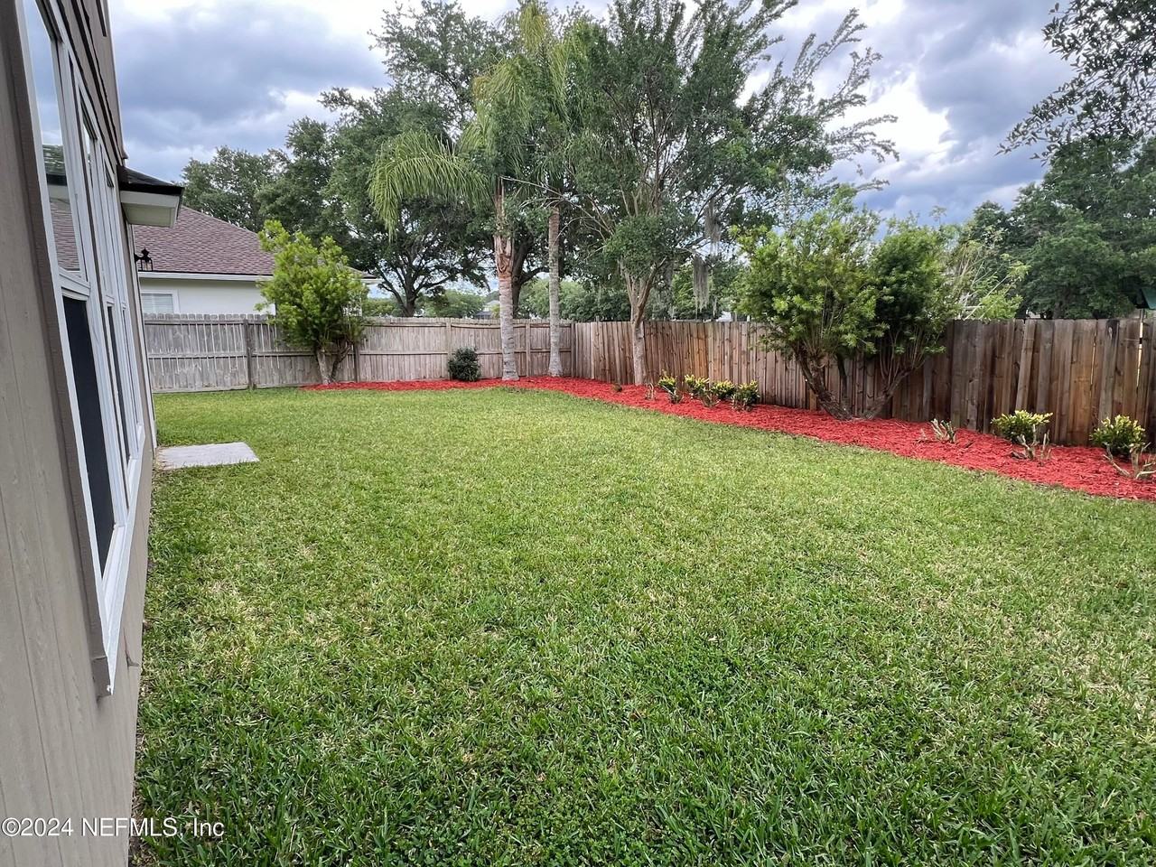 1505 Chatham Ct - Photo 3 of 50