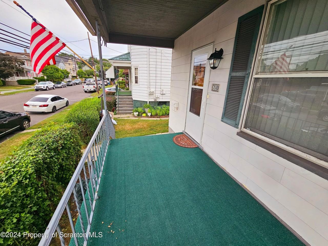 710 River St - Photo 2 of 15