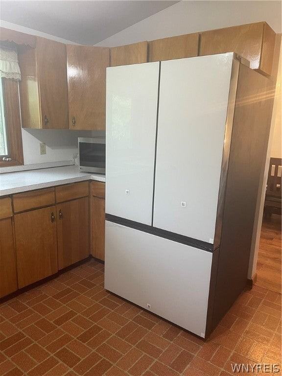 83 Clifford Hts - Photo 4 of 20