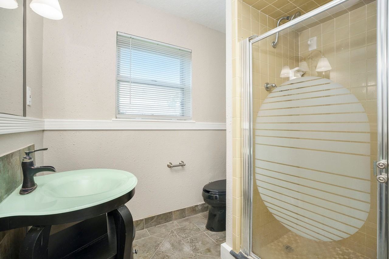 2701 3rd Ave N - Photo 7 of 23