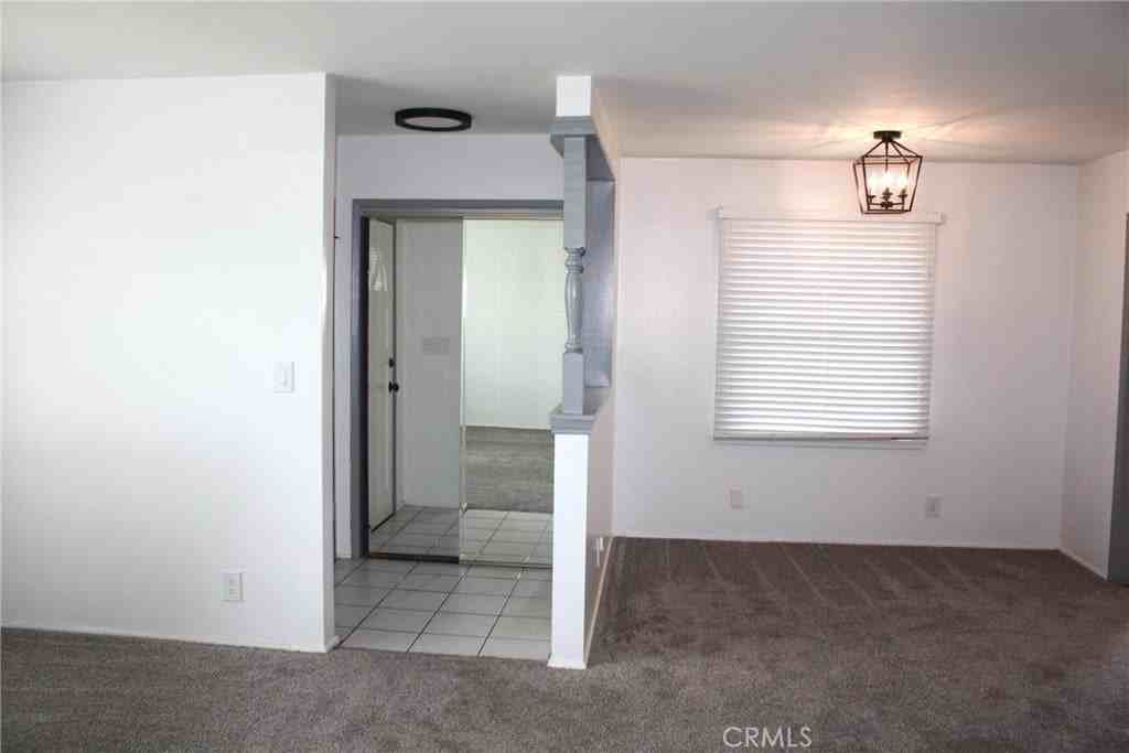 3585 Timothy Way - Photo 6 of 37