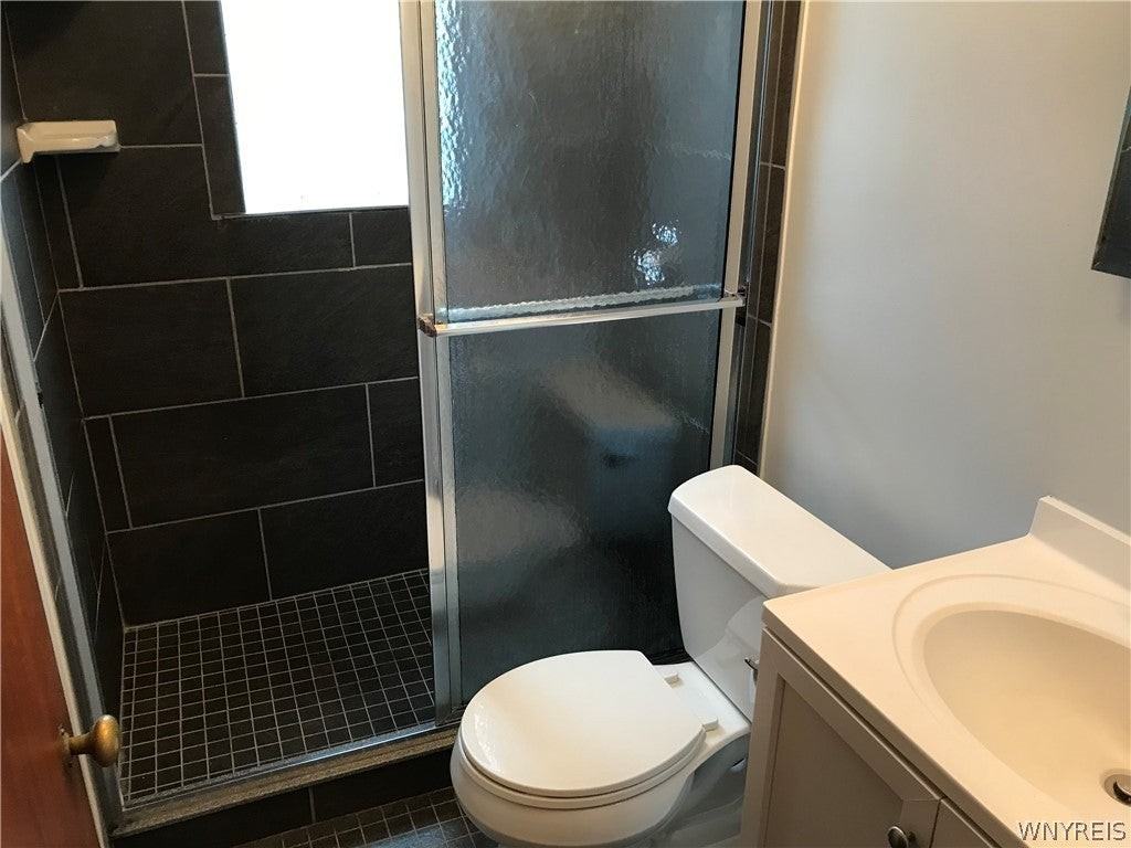 3901 Main St Street #11D - Photo 5 of 8