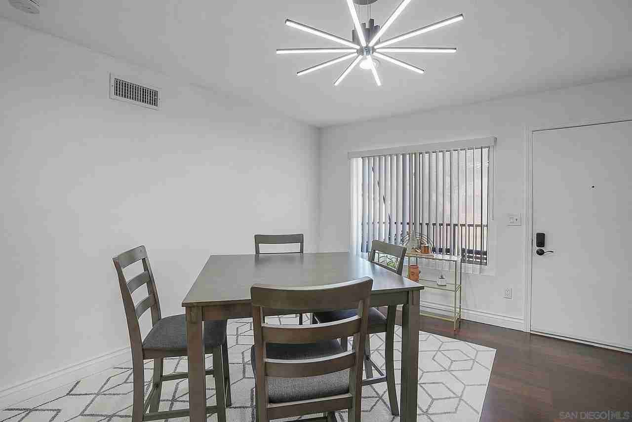 6874 Parkside Ave - Photo 6 of 27