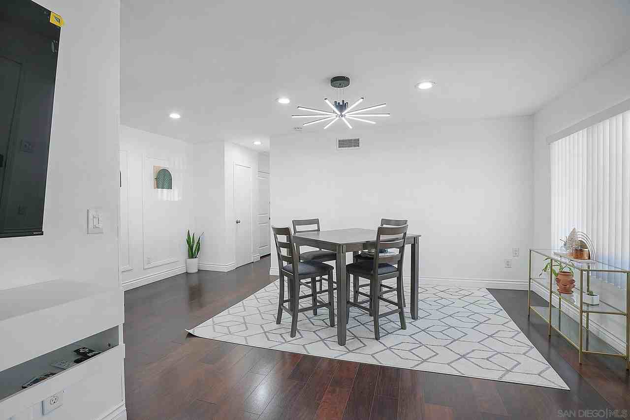 6874 Parkside Ave - Photo 7 of 27