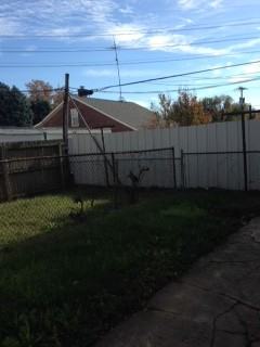 1230 Pearl St - Photo 2 of 11