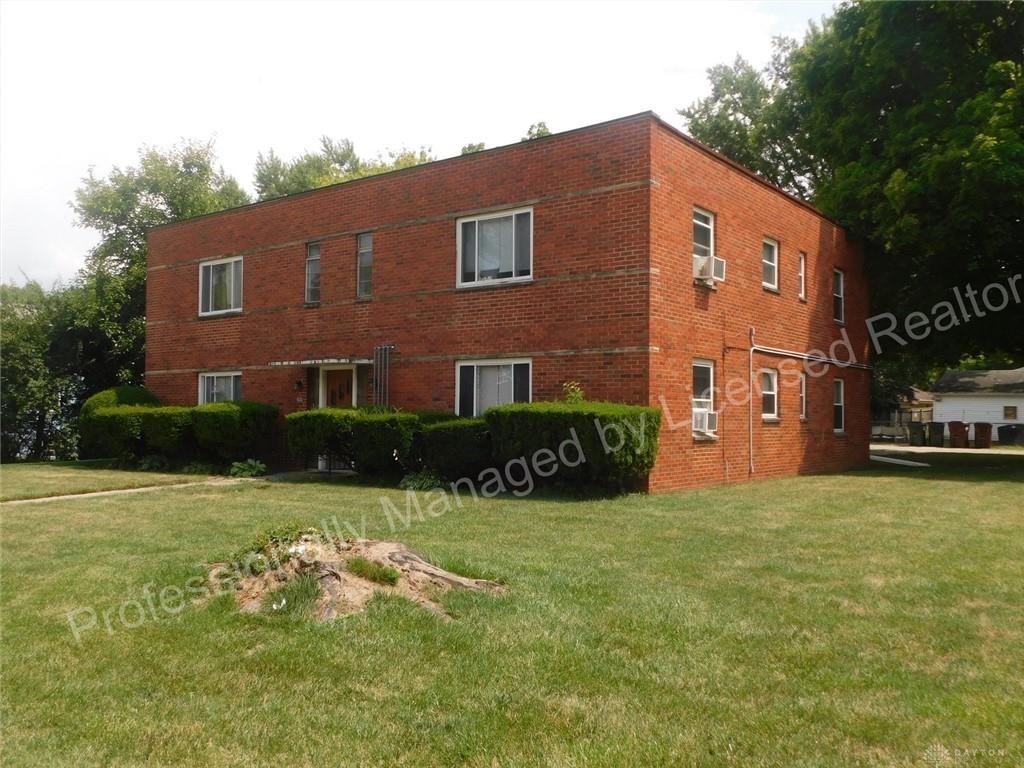 600 Hadley Ave ##1 - Photo 3 of 13