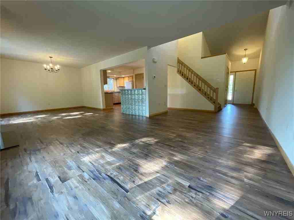 4553 Abbott Rd - Photo 3 of 35