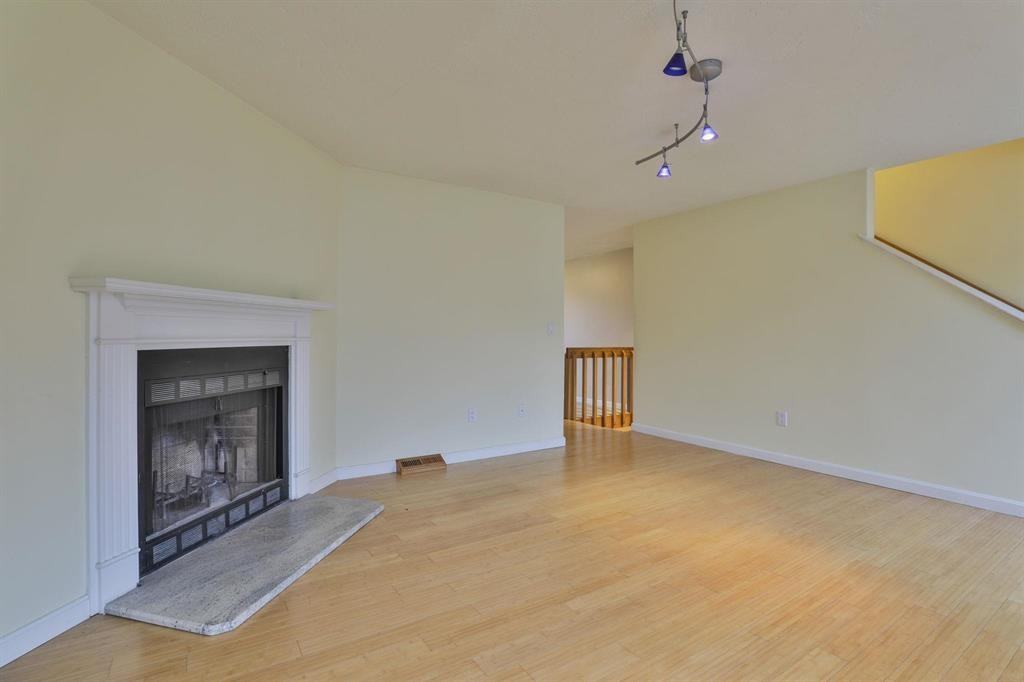 4 Vanden Rd - Photo 3 of 31