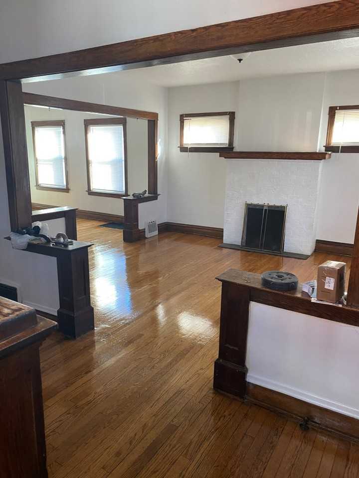 805 S 6th Ave - Photo 3 of 21