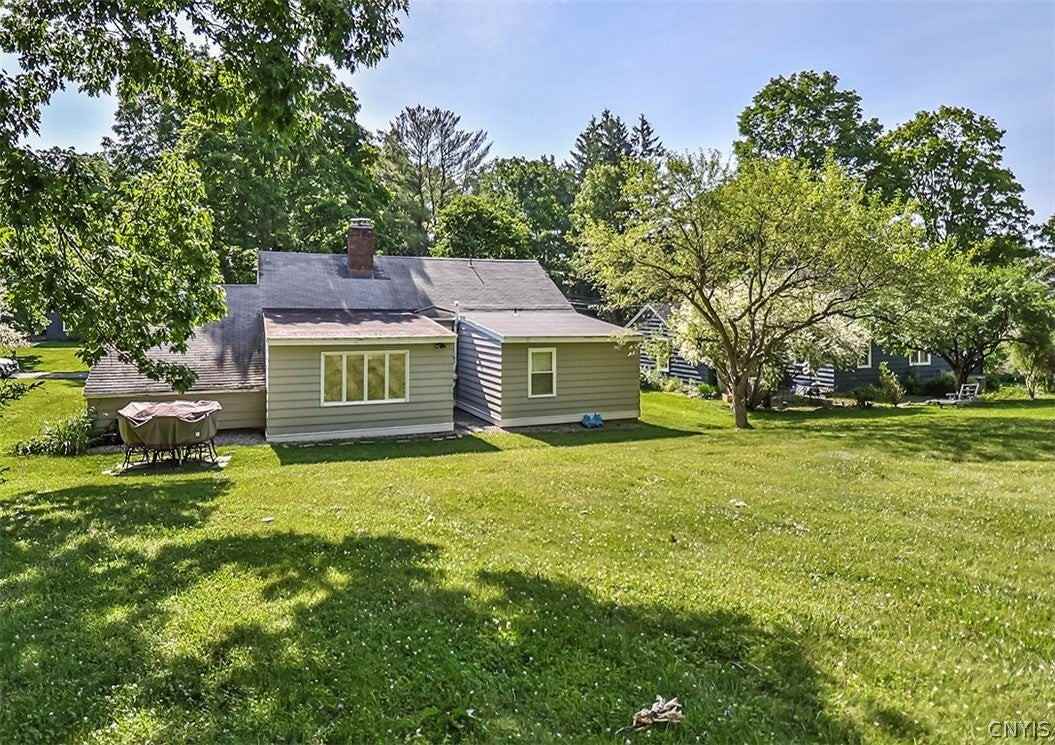 12 S Ten Eyck Ave - Photo 4 of 27