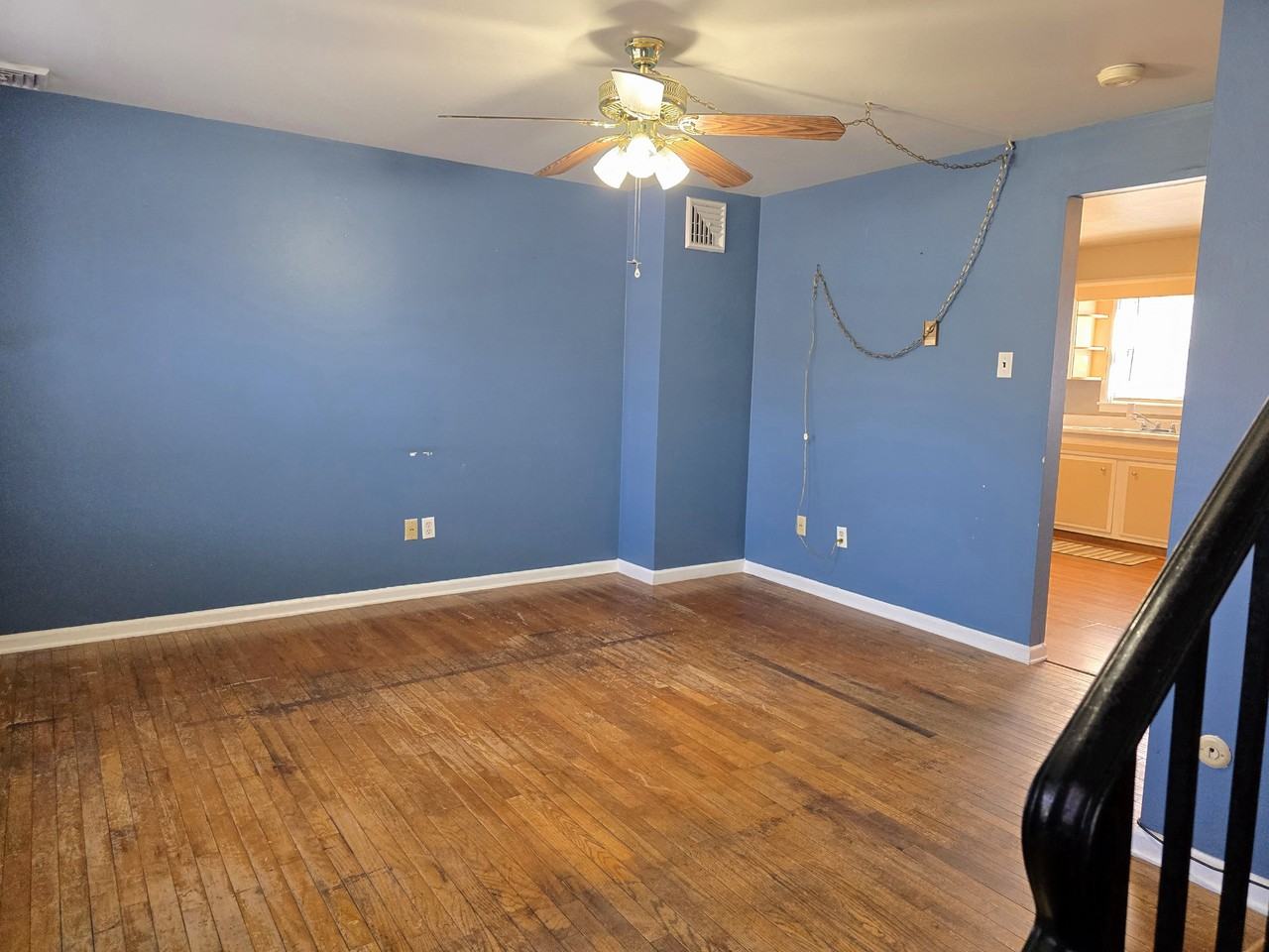 504 Lemon St - Photo 3 of 20